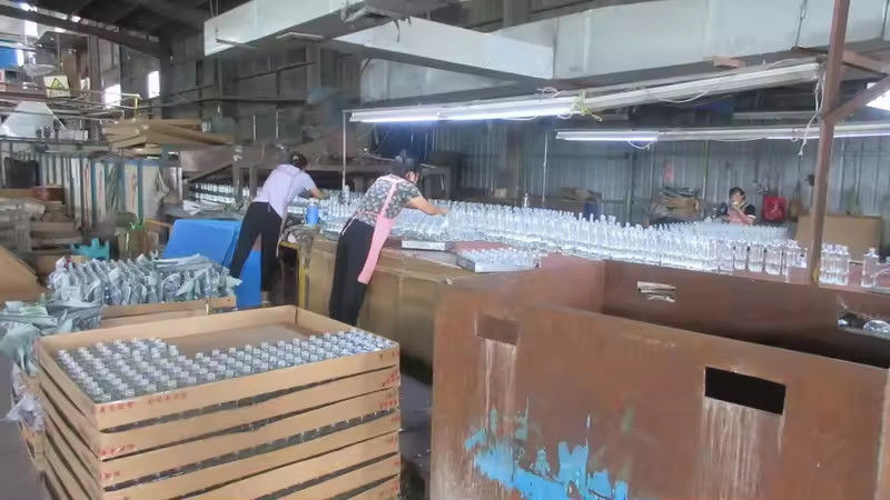 Shandong Rich Glass Products Co., Ltd ligne de production du fabricant